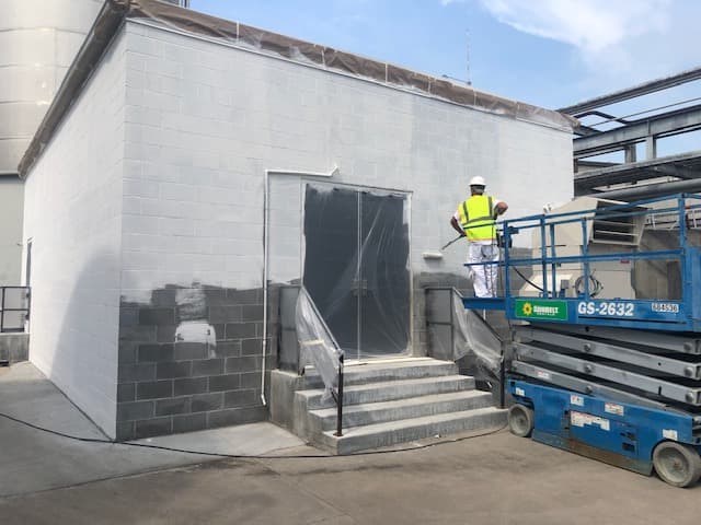 priming exterior industrial project